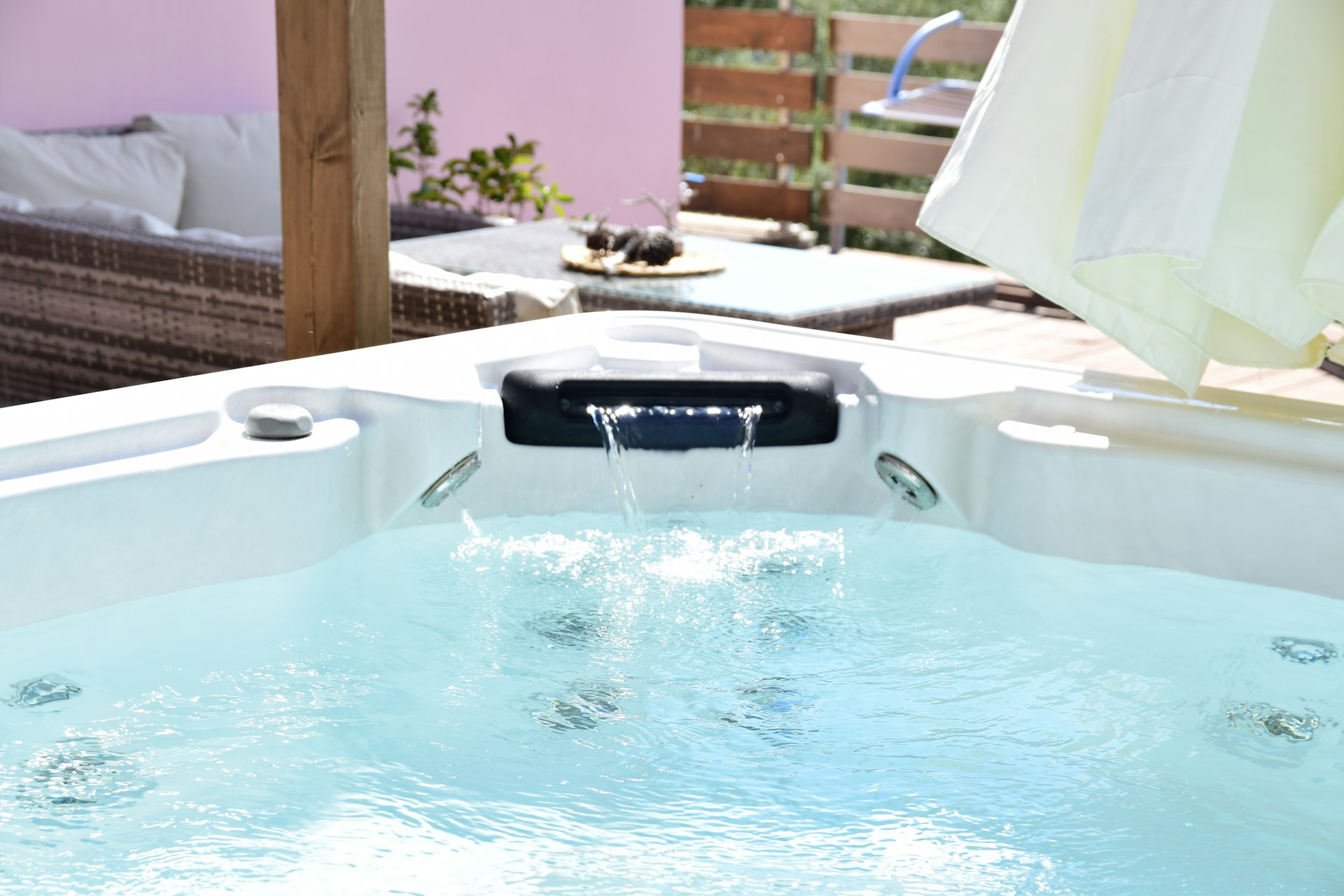 hot tub dip with champagne